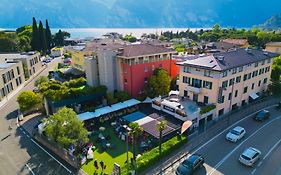 Hotel Aurora Torbole Sul Garda